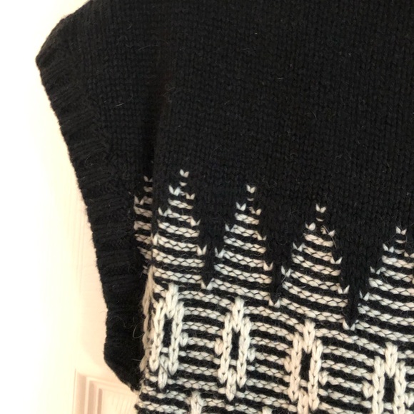 Tommy Hilfiger sweater size M - Picture 5 of 6